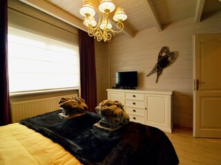 Chalet Somme-Leuze Features 30