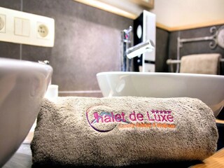 Chalet Somme-Leuze Features 21