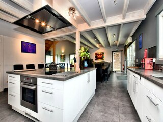 Villa Manhay Features 21