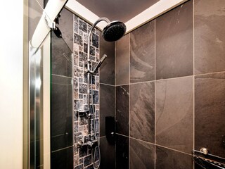 Villa Manhay Features 10