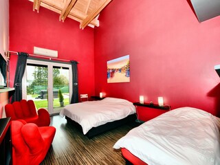 Villa Manhay Features 11