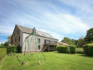 Vakantiehuis Grote cottage in de Ardennen geschikt voor groot gezelschap - Lierneux - image1