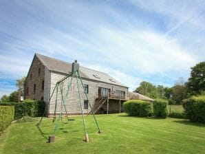 Holiday house Atemberaubendes Ferienhaus mit Terrasse in Manhay - Lierneux - image1