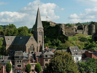 Chalet La Roche-en-Ardenne Environment 19