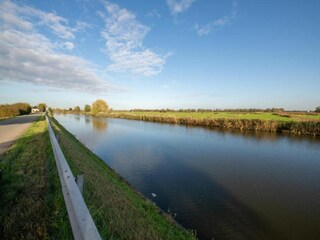 Huisboot Ieper Omgeving 22