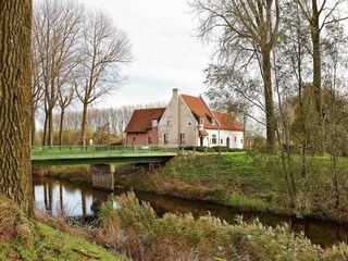 Cottage Sint Kruis Outdoor Recording 4