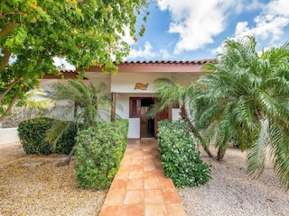 Villa Jan Thiel Außenaufnahme 3