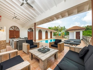 Villa Jan Thiel Außenaufnahme 7