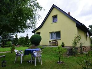 Gemütliches Ferienhaus in Brandenburg in Waldnähe 
Grundstück zur Alleinnutzung -Eingezäunt - Schmogrow - image1