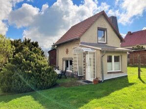 Gemütliches Ferienhaus mit Terrasse im Harz - Güntersberge - image1