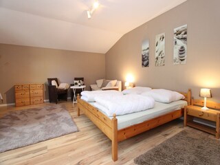 Apartment Bahrenborstel Features 16
