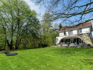 Fijn vakantiehuis met sauna, open haard en grote tuin, gelegen nabij Aubel - Bankschroef - image1