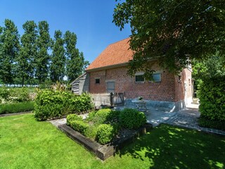 Apartment Maldegem Outdoor Recording 8