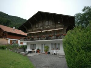 Ferienhaus in Wilderswil mit Garten - Wilderswil - image1