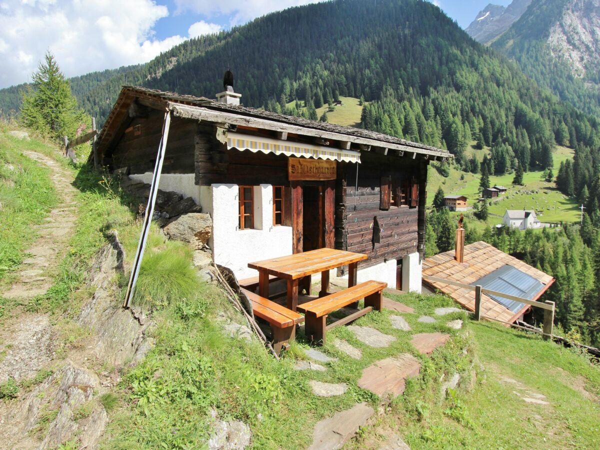 Chalet Binn Buitenaudio-opname 1