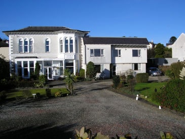 Holiday house Lyall Cliff Self Catering