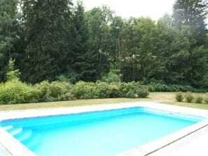 Apartment Moderne Ferienwohnung mit Swimmingpool in Vidochov - Stupna - image1