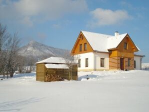 Gezellig vakantiehuis met sauna en uniek uitzicht - Bozanov - image1