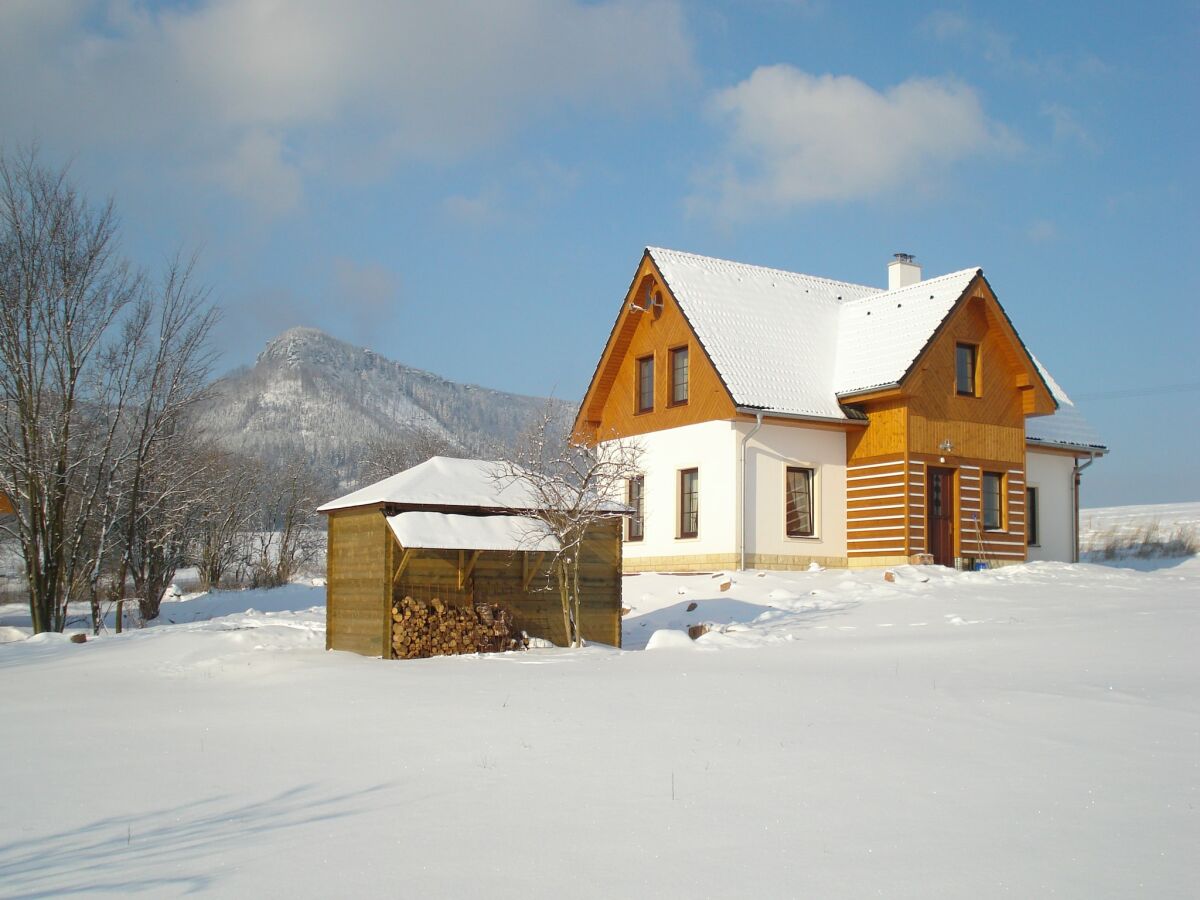 Ferienhaus Bozanov Außenaufnahme 1