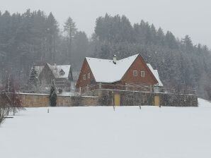 villa with swimming pool in the hilly landscape - Stupna - image1