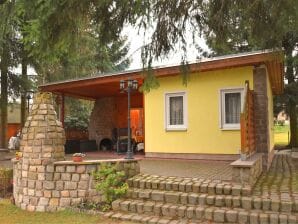 Vakantiehuis Leuke bungalow in Trieb met barbecue - Bergen in Vogtland - image1