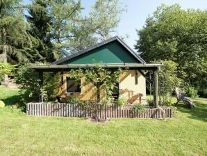 Vakantiehuis in Walthersdorf bij Skilift - Crottendorf - image1