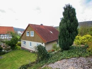 Vakantiehuis Grote vrijstaande vakantiewoning met eigen tuin - Homberg aan de Efze - image1