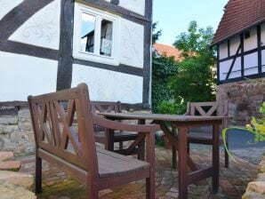 Vakantiehuis in Hessen met tuin - Kirtorf - image1