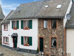 Appartement in Hellenthal met wellnessoase - Hellenthal - image1