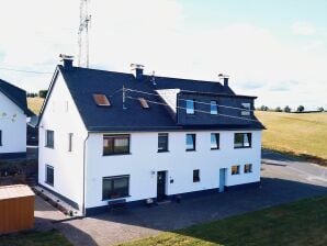 La casa de vacaciones en Kleinlangenfeld con una terraza - Kleinlangenfeld - image1