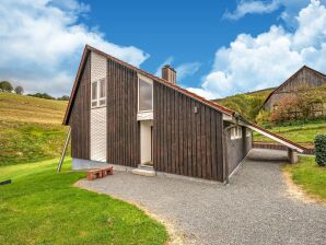 Landelijk vakantiehuis in het Hochsauerland met balkon en ligging aan de boskant - Beste pruik - image1