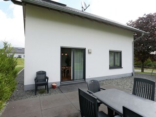 Villa Medebach Outdoor Recording 9