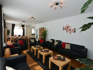 Villa Medebach Features 14