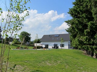 Villa Küstelberg Outdoor Recording 2