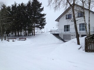 Villa Medebach Buitenaudio-opname 8