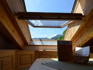 Encantador apartamento de vacaciones con balcón en Schönau am Königsee - Schoenau sobre el mar de los Reyes - image1