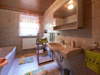 Apartment Zandt Features 30