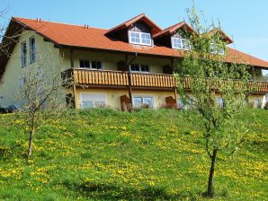 Apartment in Rotthalmünster with garden - Rotthalmünster - image1