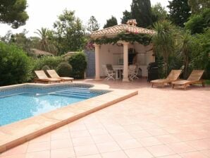 Luxuriöse Villa mit eigenem Pool in Les Rotes - Denia - image1