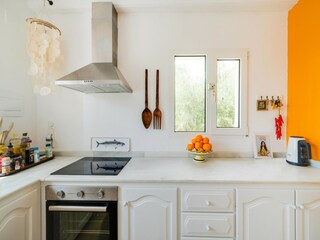 Villa Moraira Features 24