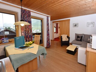 Appartement Galtür Woonkamer 15