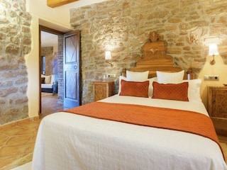 Cottage Cardona Features 32