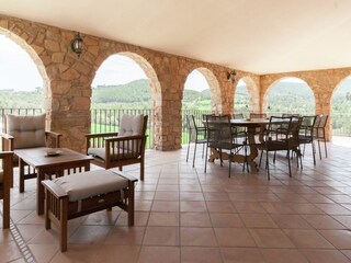 Cottage Cardona Features 35