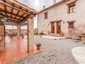 Holiday house Historisches Cottage mit Swimmingpool in Katalonien, Spanien - Castellfollit del Boix - image1