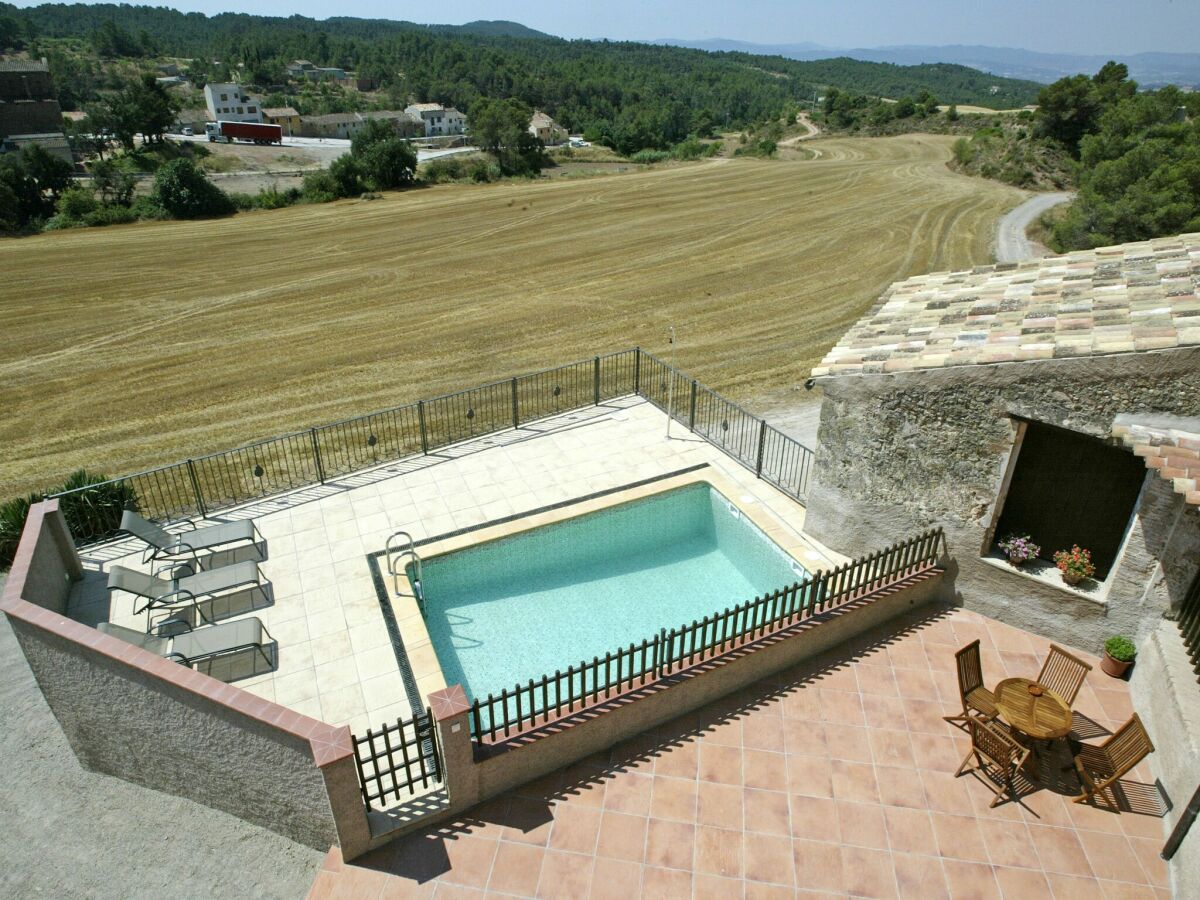 Cottage Castellfollit del Boix Außenaufnahme 2