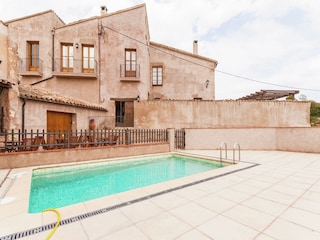 Cottage Castellfollit del Boix Außenaufnahme 3