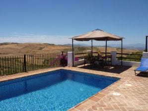 Villa Gezellig vakantiehuis in Andalusië met een privézwembad - Villanueva de la Concepción - image1