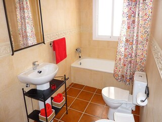 Casa de vacaciones Sedella Características 21