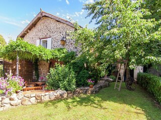 Cottage Roussines Außenaufnahme 10