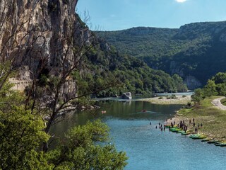 Villa Sampzon Ambiente 36